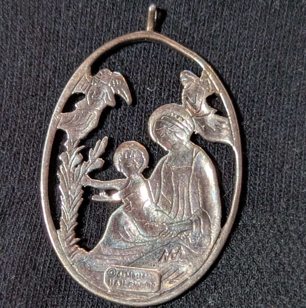 Elegant Vintage Silver Dematteo Madonna & Child Pendant - Picture 3 of 7